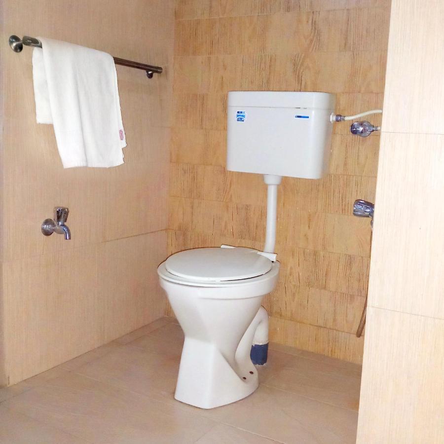 Hotel Manik Moti Lonavala Dış mekan fotoğraf