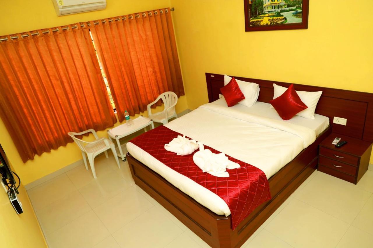 Hotel Manik Moti Lonavala Dış mekan fotoğraf